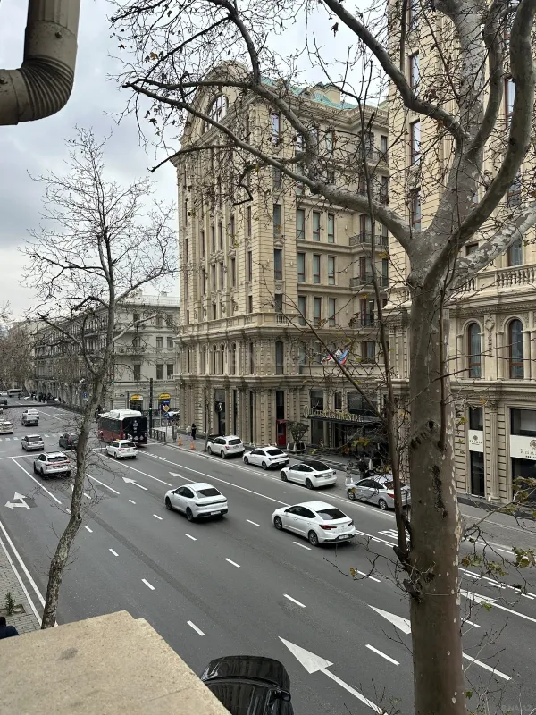 Kirayə verilir 3 otaqlı ofis 100 m²