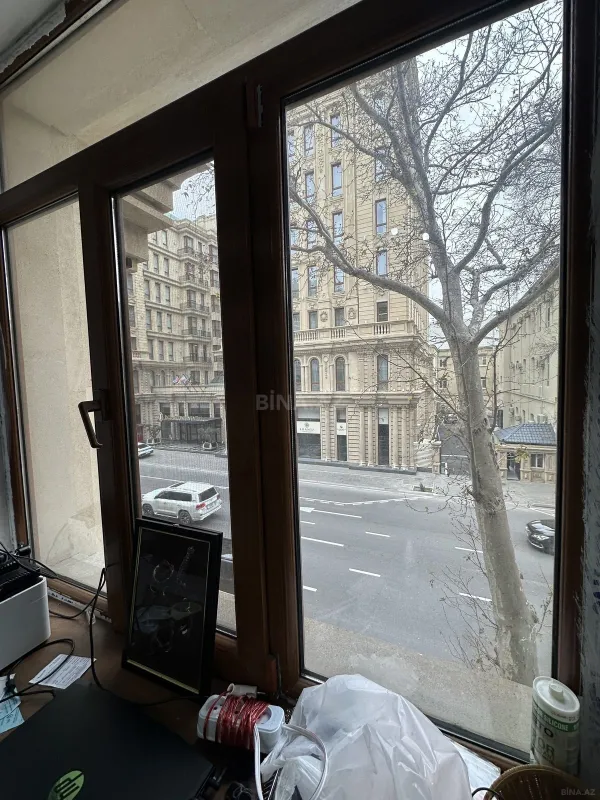 Kirayə verilir 3 otaqlı ofis 100 m²