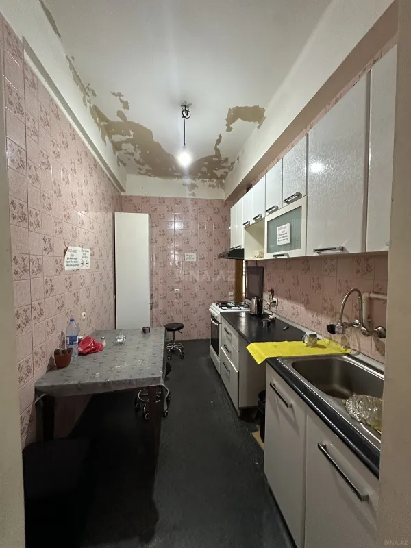 Kirayə verilir 3 otaqlı ofis 100 m²