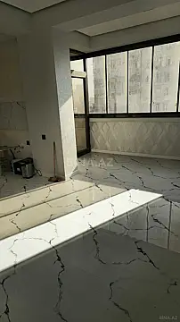 Satılır 4 otaqlı mənzil 145 m²