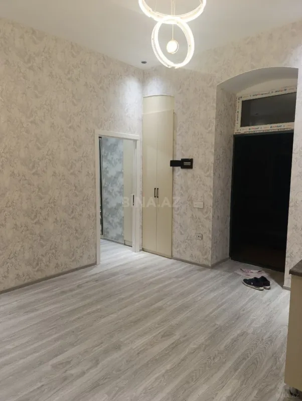 Satılır 2 otaqlı mənzil 30 m²