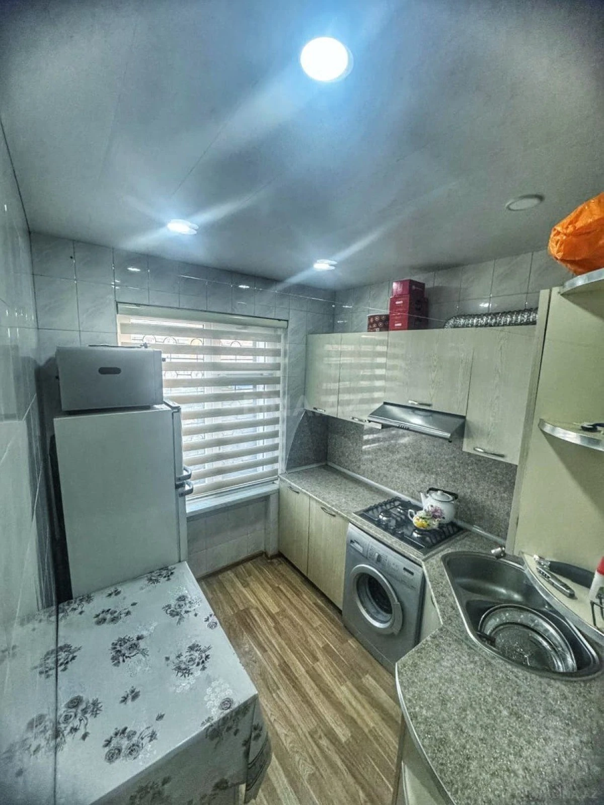 Satılır 3 otaqlı mənzil 60 m²