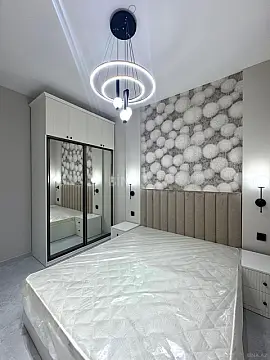 Satılır 2 otaqlı mənzil 55 m²
