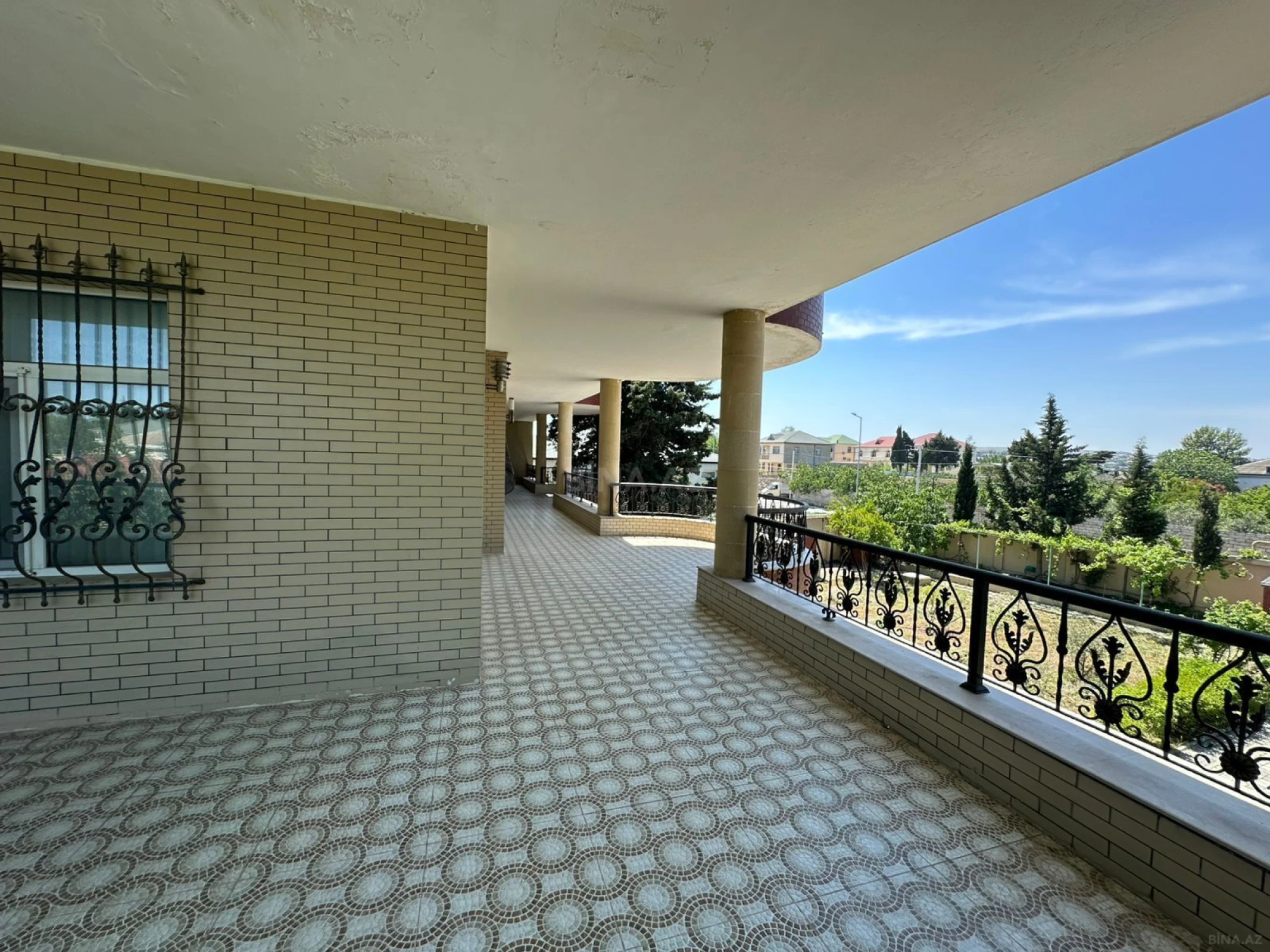 Kirayə verilir obyekt 950 m²