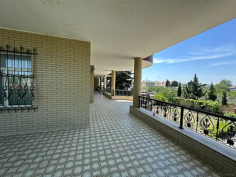 Kirayə verilir obyekt 950 m²