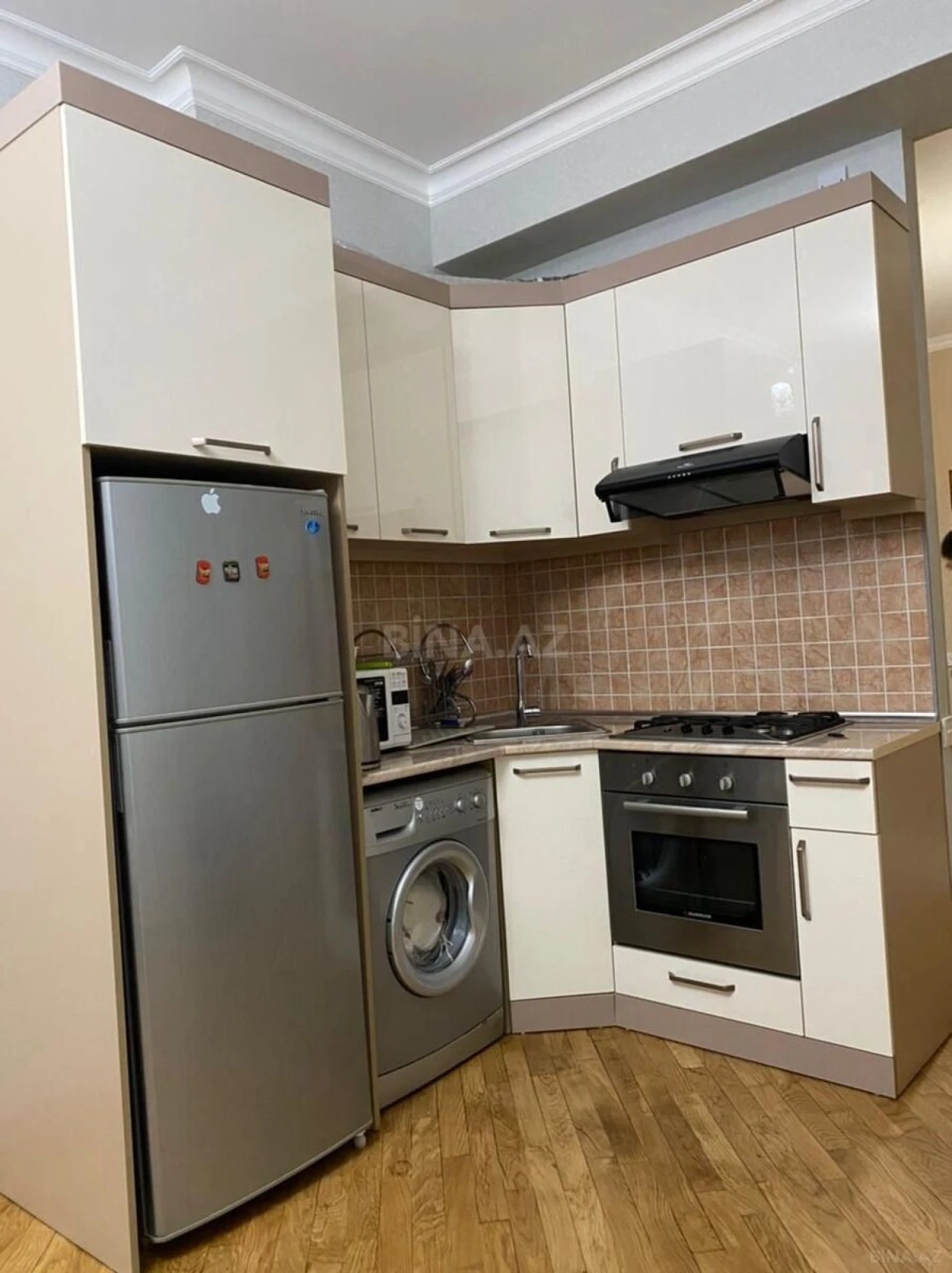 Satılır 3 otaqlı mənzil 65 m²