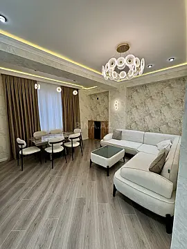 Satılır 3 otaqlı mənzil 107 m²