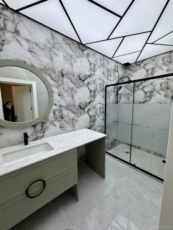 Satılır 3 otaqlı mənzil 107 m²