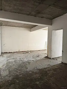 Satılır 3 otaqlı mənzil 145 m²