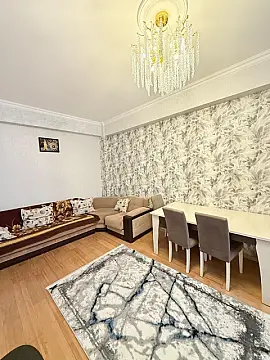 Satılır 2 otaqlı mənzil 44 m²