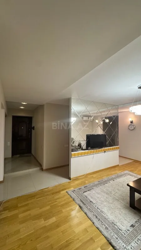 Kirayə verilir 3 otaqlı mənzil 75 m²