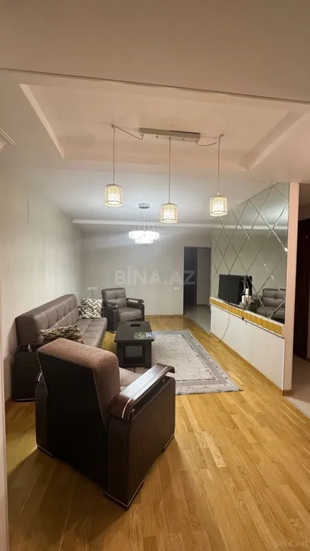 Kirayə verilir 3 otaqlı mənzil 75 m²