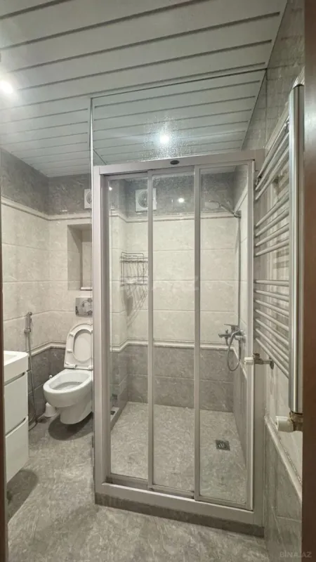 Kirayə verilir 3 otaqlı mənzil 75 m²