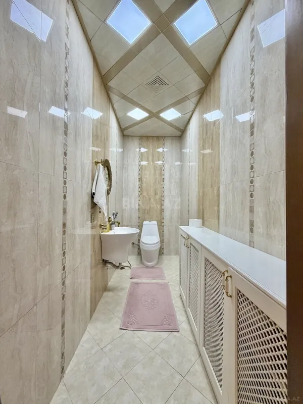 Kirayə verilir 4 otaqlı mənzil 174 m²