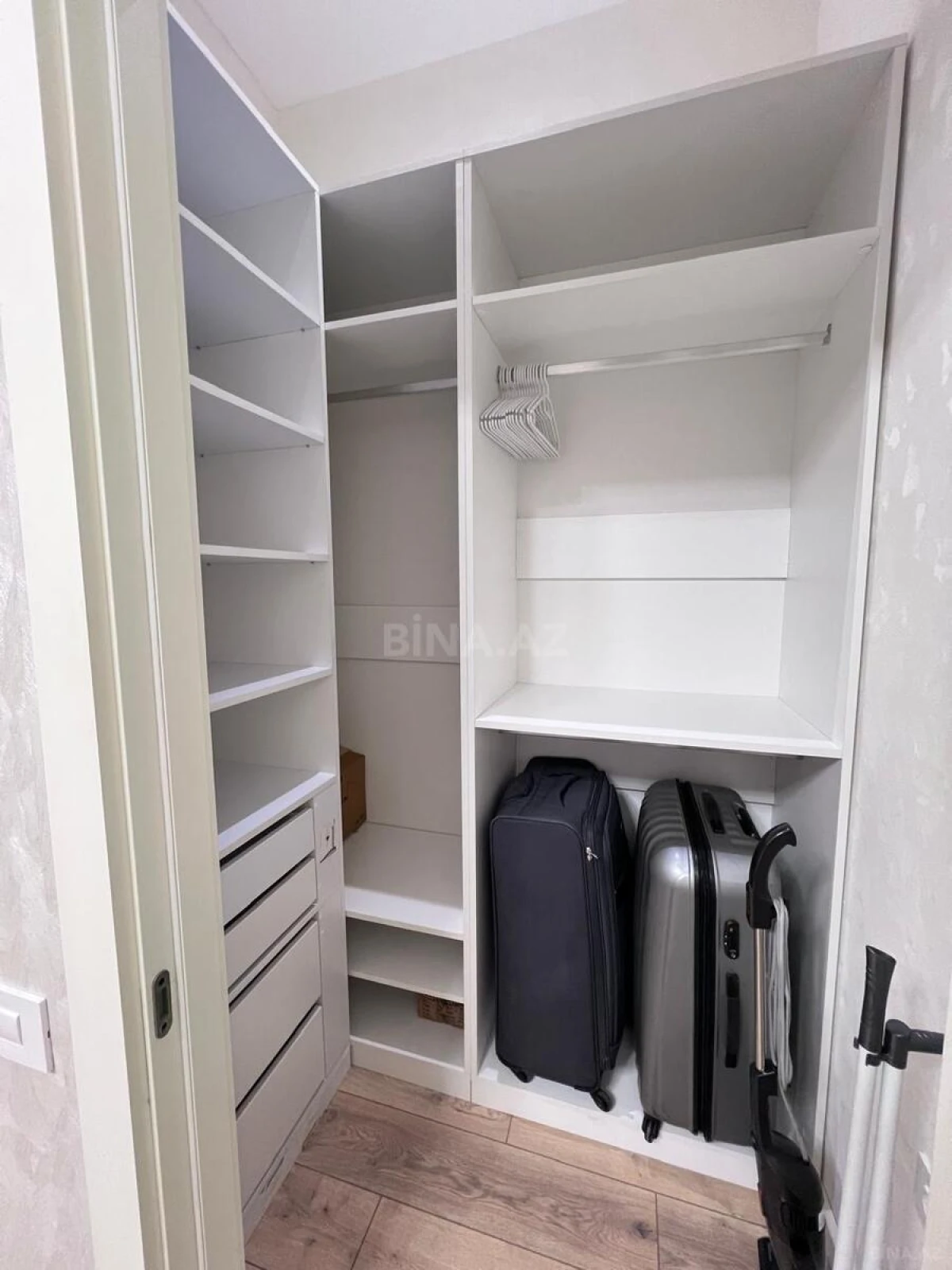 Kirayə verilir 2 otaqlı mənzil 59 m²