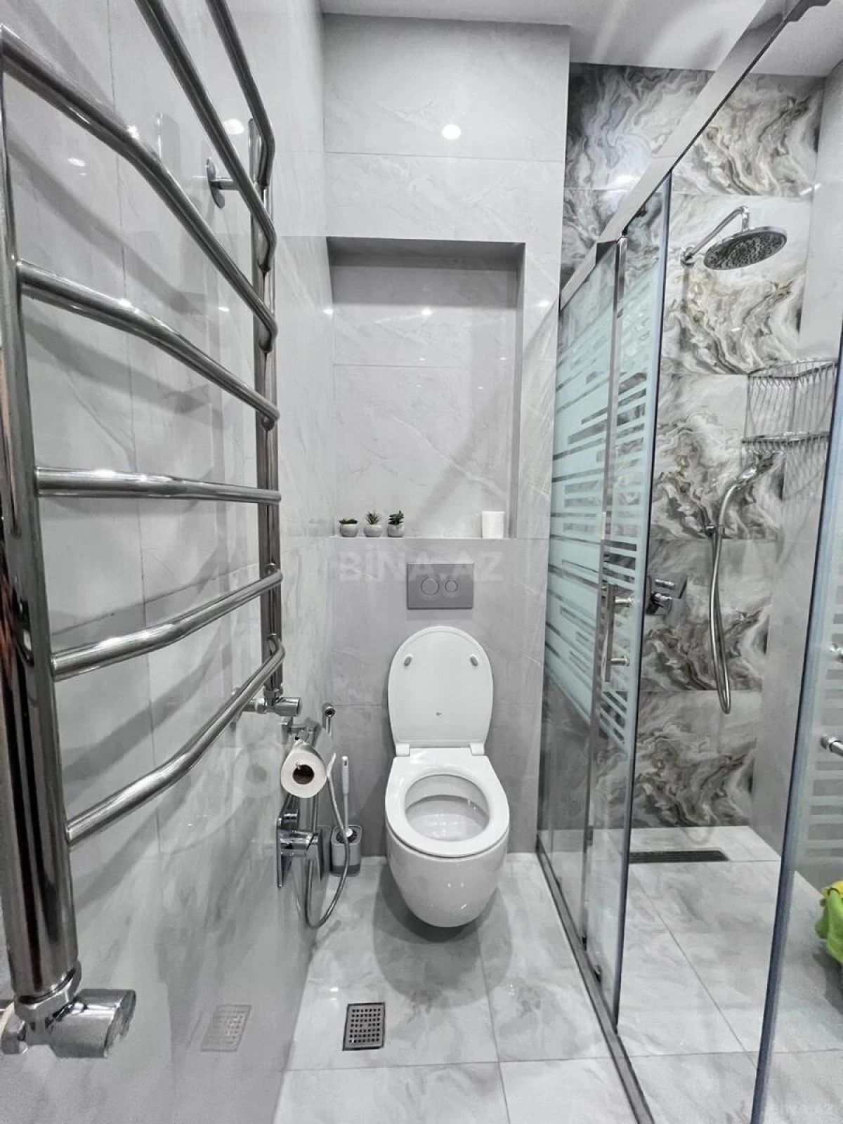 Kirayə verilir 2 otaqlı mənzil 59 m²