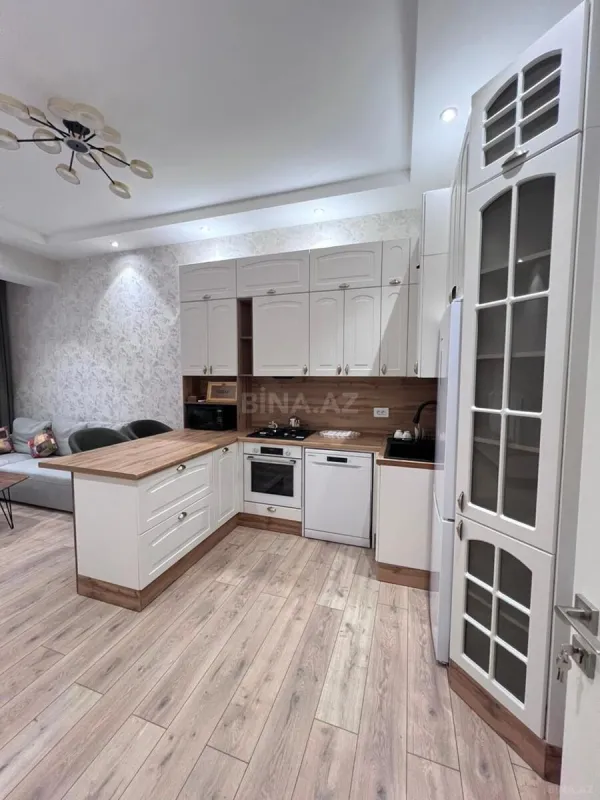 Kirayə verilir 2 otaqlı mənzil 59 m²