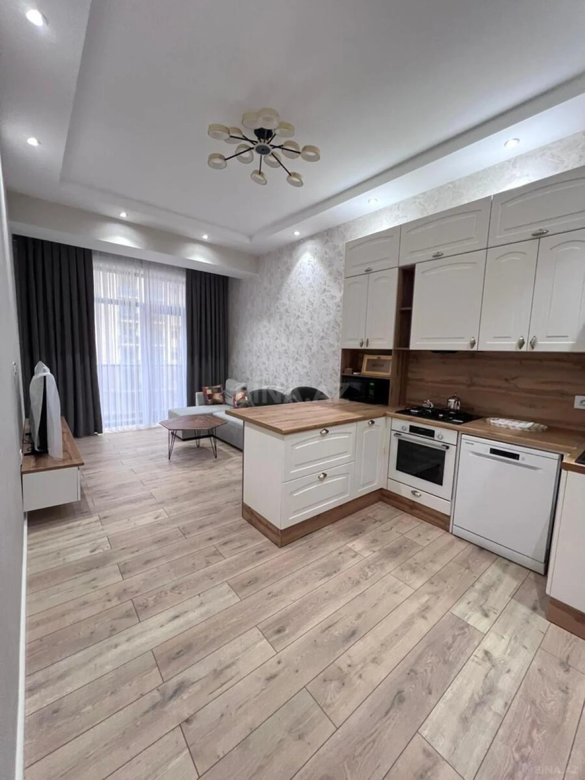 Kirayə verilir 2 otaqlı mənzil 59 m²
