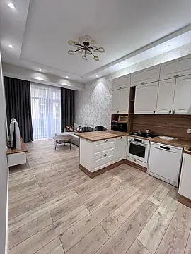 Kirayə verilir 2 otaqlı mənzil 59 m²