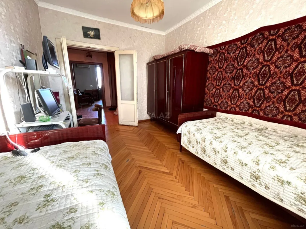 Satılır 3 otaqlı mənzil 80 m²