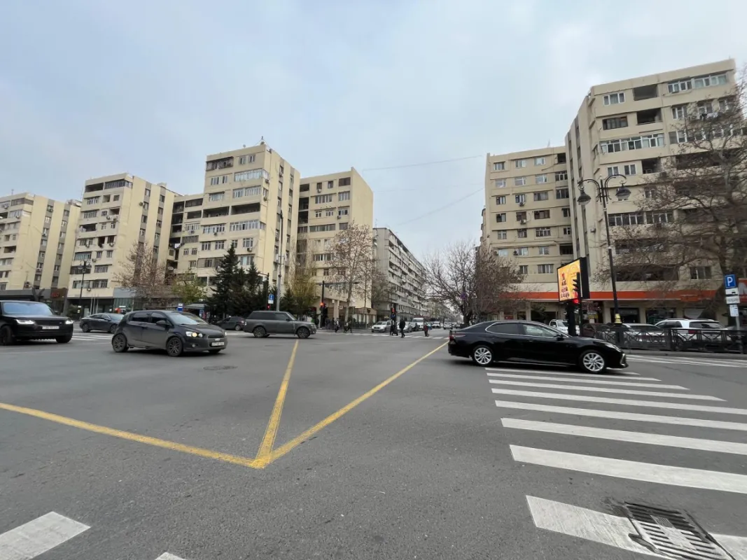 Satılır 3 otaqlı mənzil 80 m²