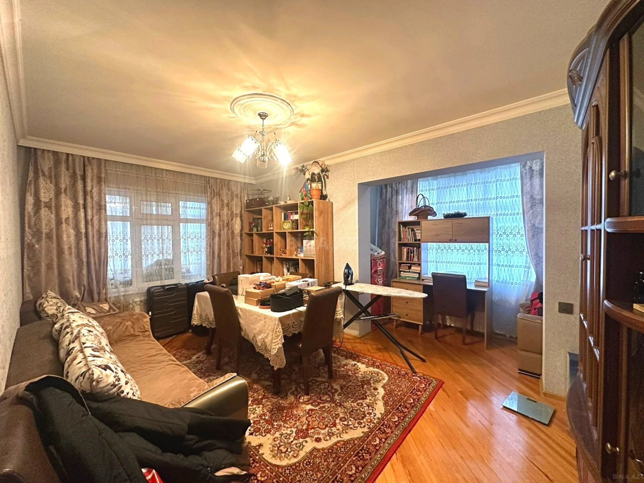 Satılır 4 otaqlı mənzil 100 m²