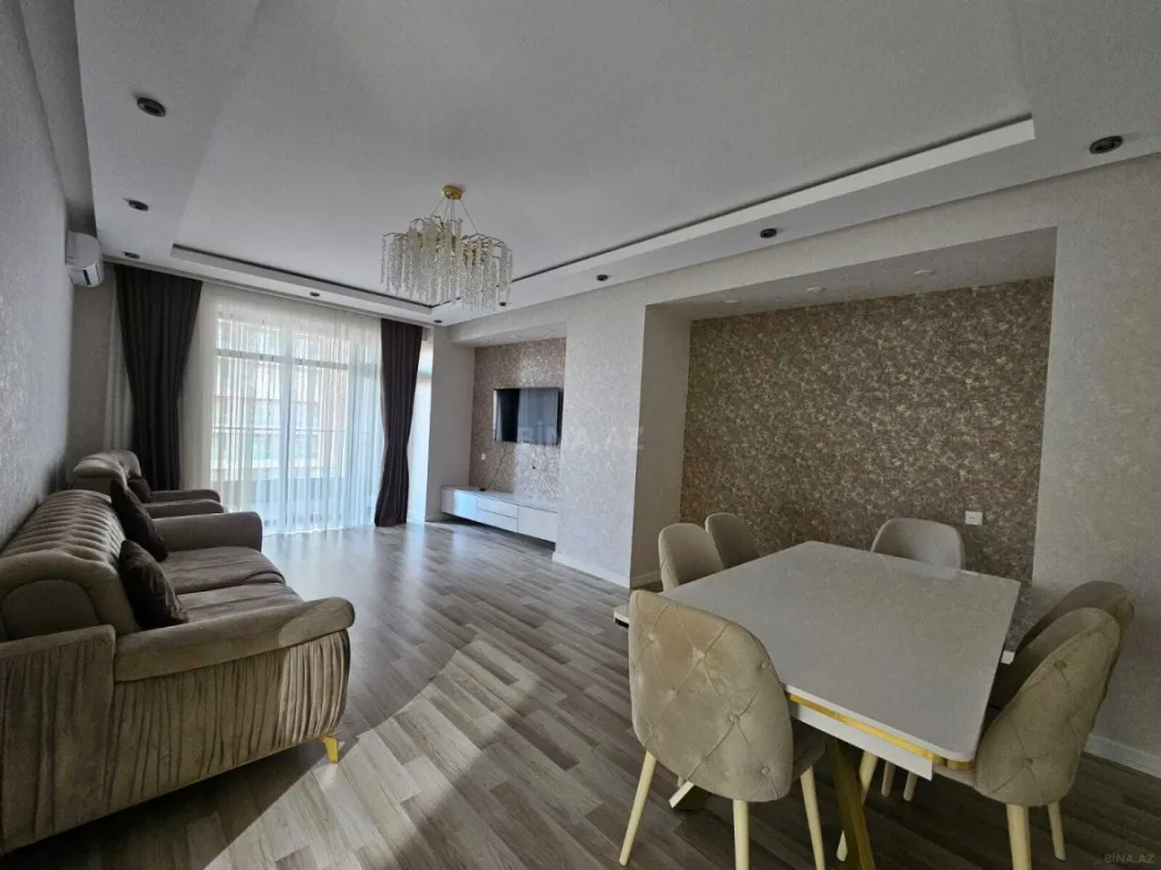Kirayə verilir 4 otaqlı mənzil 175 m²