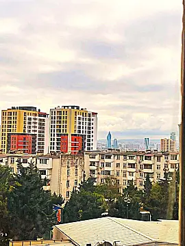 Satılır 3 otaqlı mənzil 85 m²