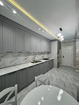 Satılır 2 otaqlı mənzil 90 m²