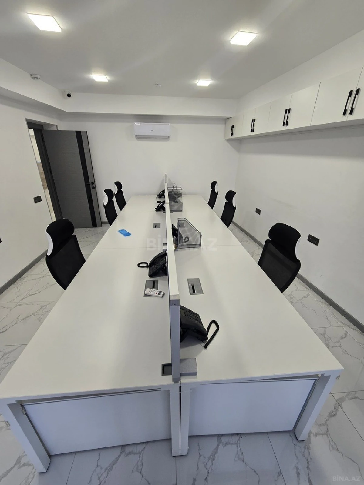 Kirayə verilir 6 otaqlı ofis 190 m²