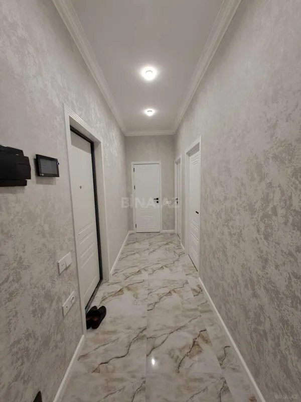 Satılır 2 otaqlı mənzil 65 m²