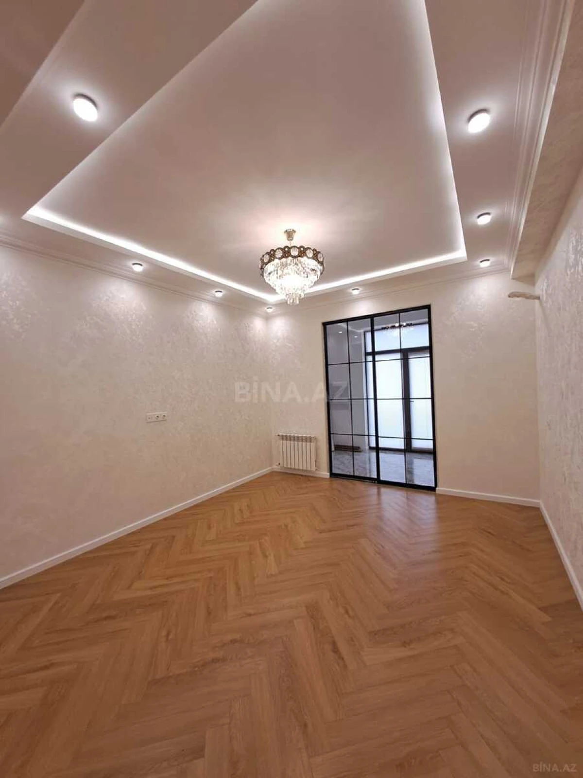 Satılır 2 otaqlı mənzil 65 m²