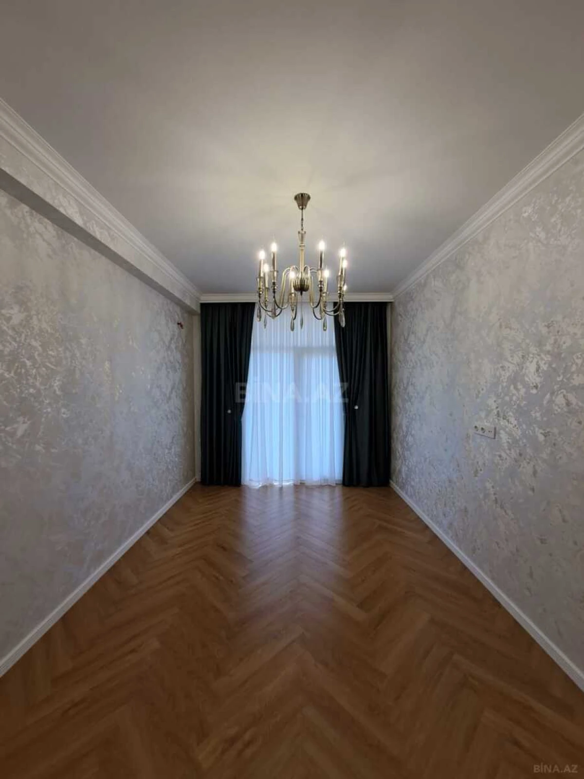 Satılır 2 otaqlı mənzil 65 m²