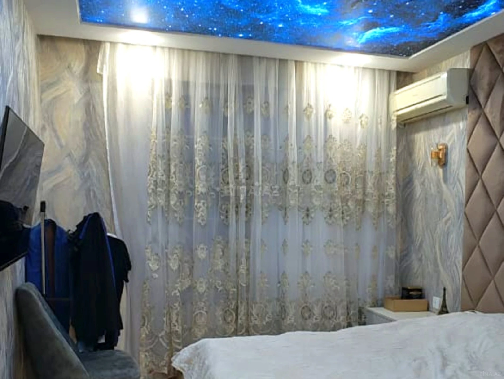 Satılır 4 otaqlı mənzil 100 m²