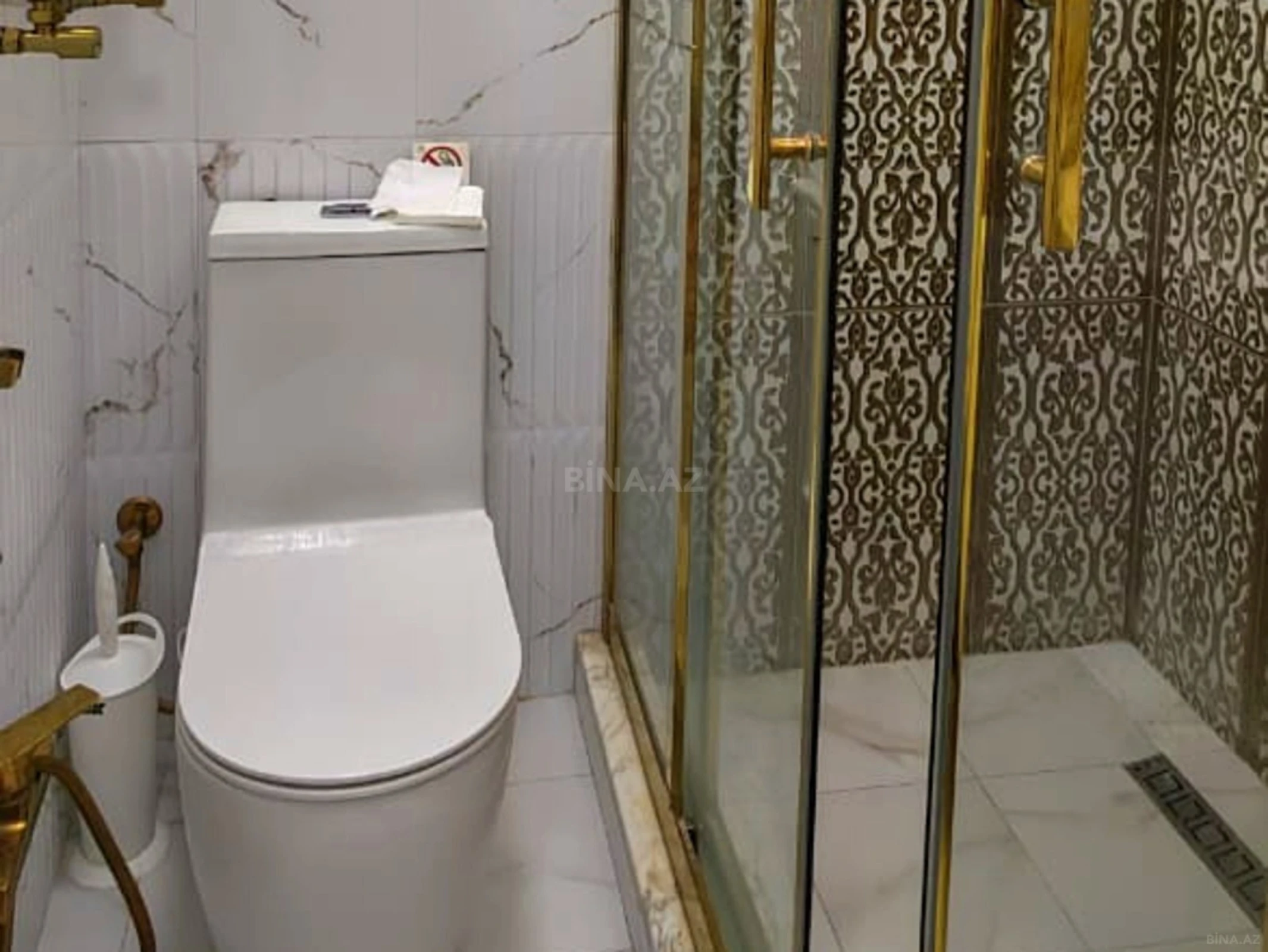 Satılır 4 otaqlı mənzil 100 m²