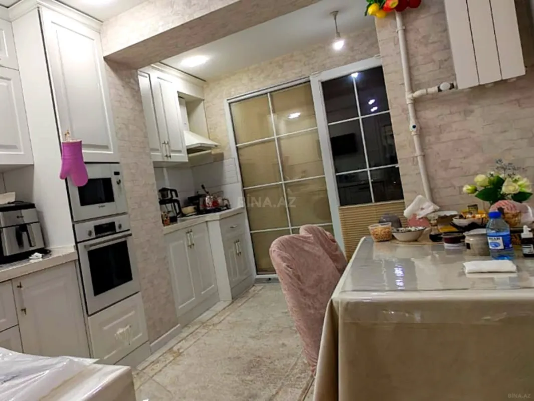 Satılır 4 otaqlı mənzil 100 m²