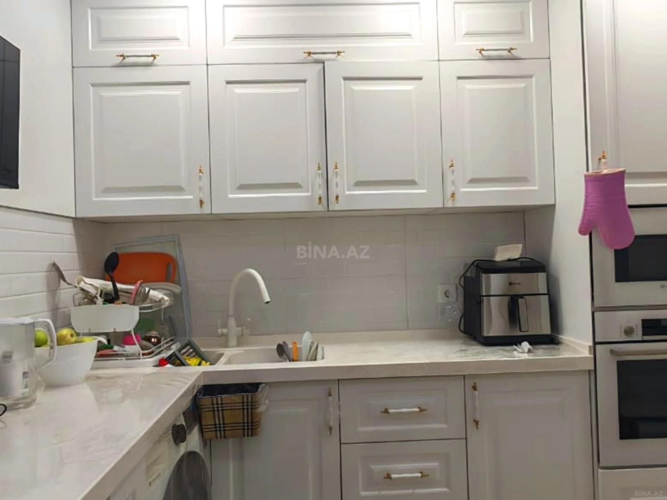 Satılır 4 otaqlı mənzil 100 m²