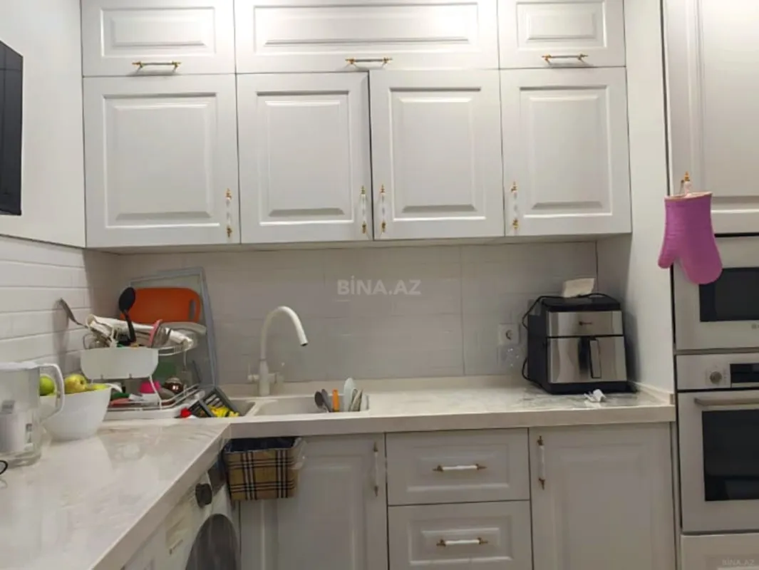 Satılır 4 otaqlı mənzil 100 m²