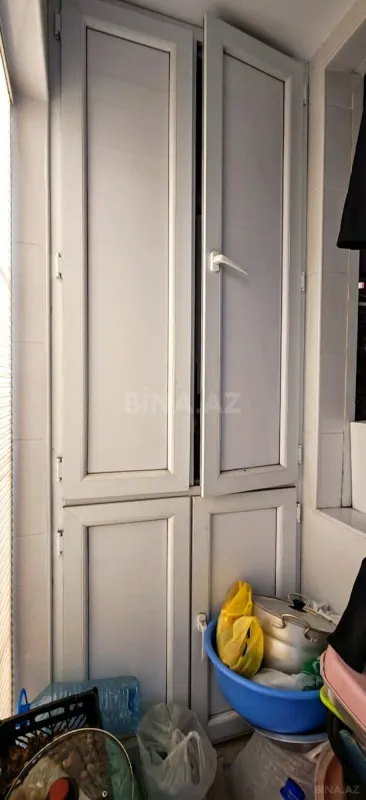 Satılır 4 otaqlı mənzil 100 m²