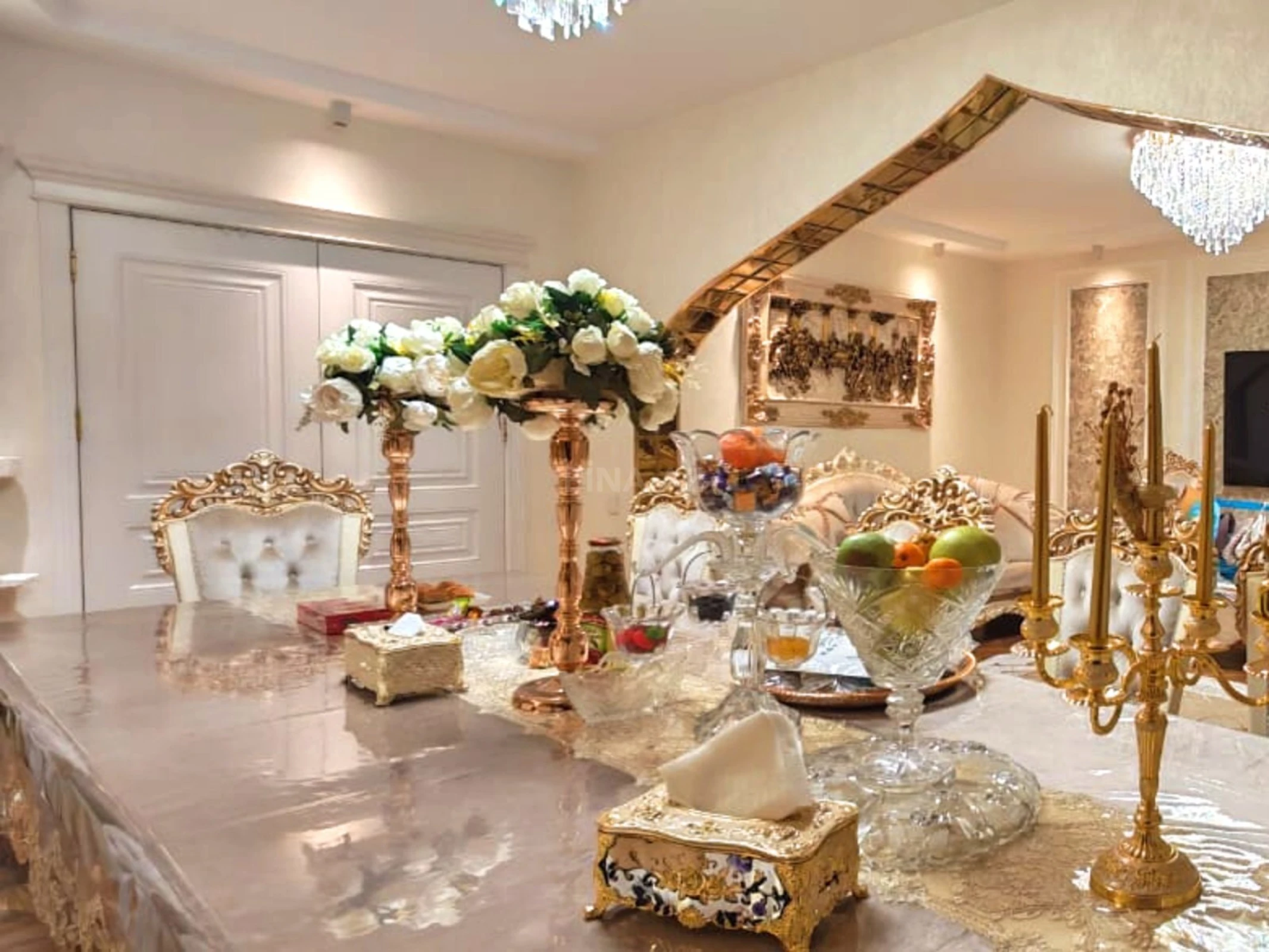 Satılır 4 otaqlı mənzil 100 m²