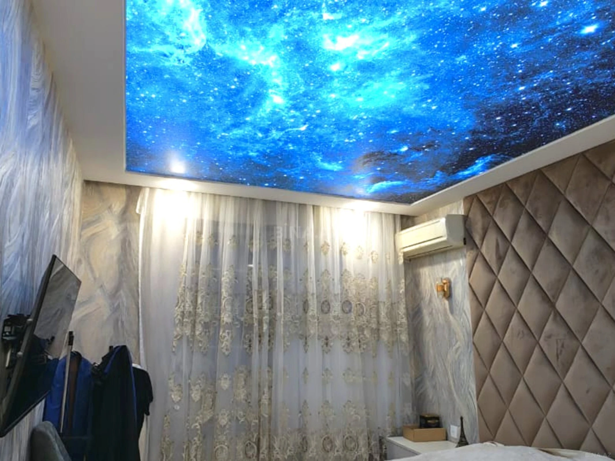 Satılır 4 otaqlı mənzil 100 m²