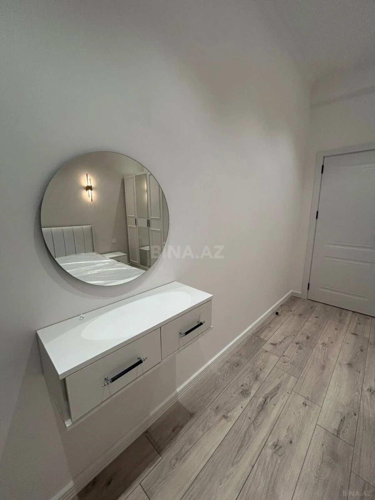 Satılır 2 otaqlı mənzil 60 m²