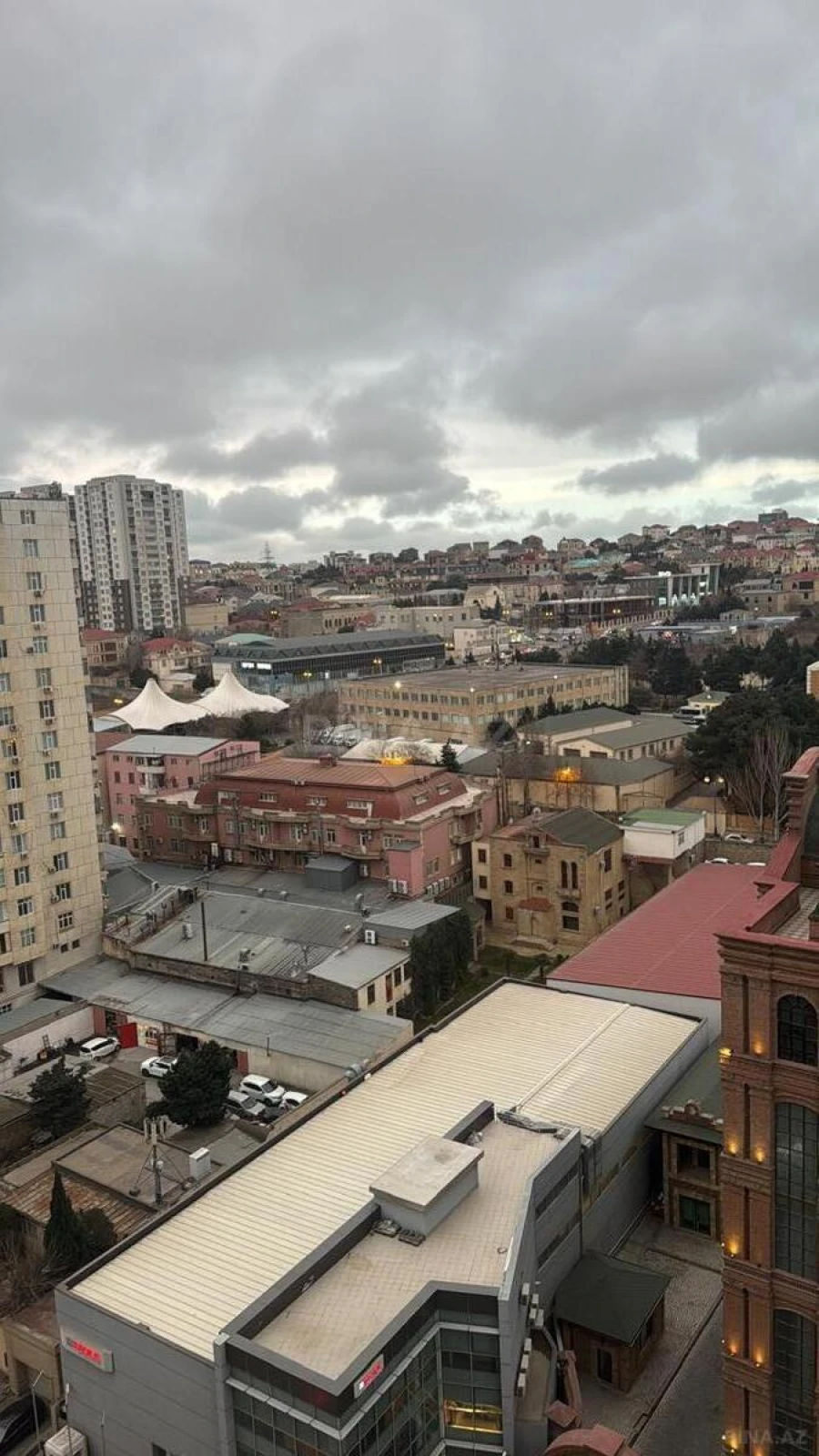 Satılır 3 otaqlı mənzil 100 m²