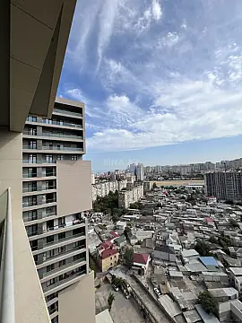 Satılır 3 otaqlı mənzil 148 m²