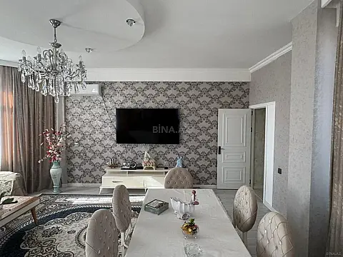 Satılır 2 otaqlı mənzil 78 m²