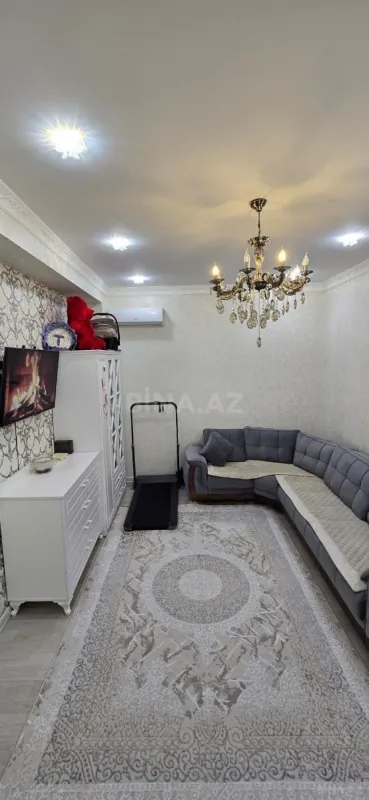 Satılır 2 otaqlı mənzil 75 m²