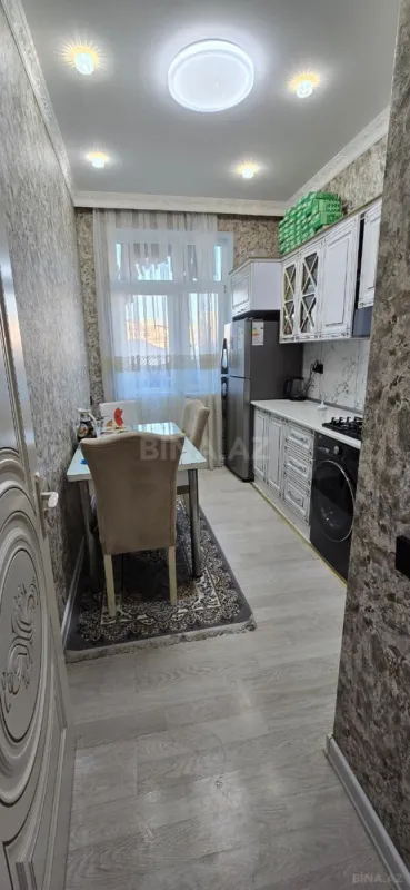 Satılır 2 otaqlı mənzil 75 m²