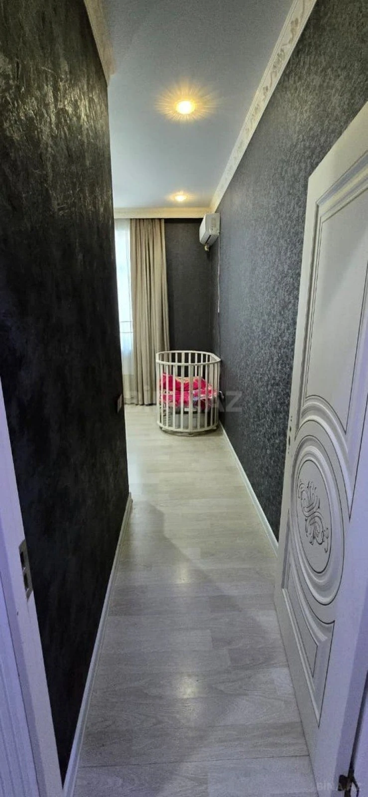 Satılır 2 otaqlı mənzil 75 m²