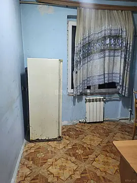 Satılır 1 otaqlı mənzil 40 m²