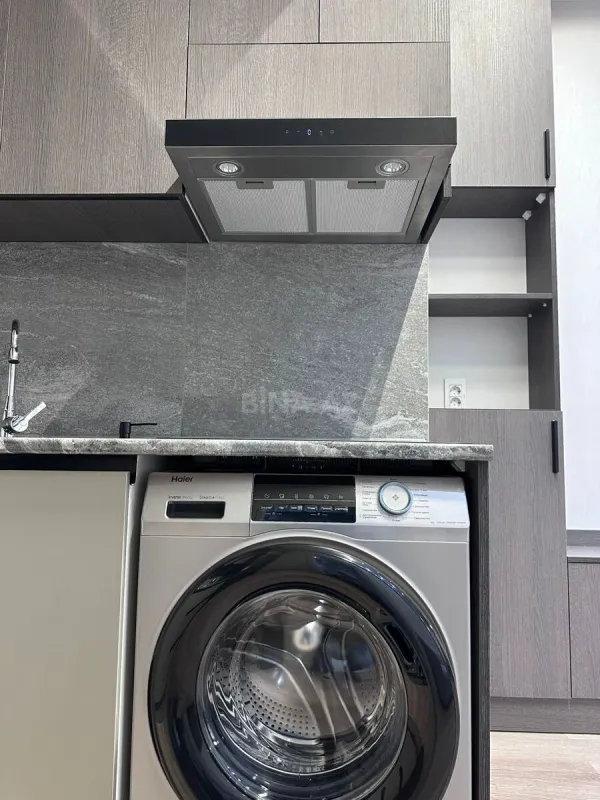 Satılır 2 otaqlı mənzil 56 m²